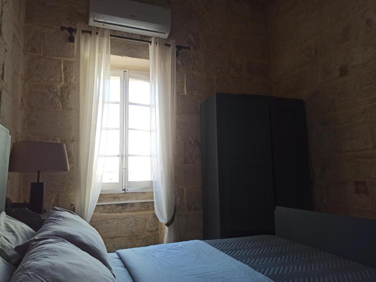 Beautiful 1-Bed Apartment In Hal Qormi Ngoại thất bức ảnh